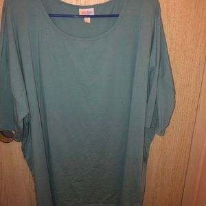 Lularoe shirt
